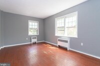 734 North Terrace photo'