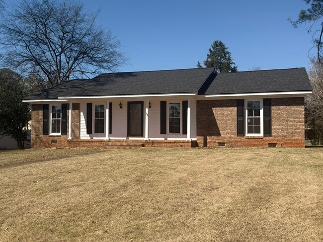 property at 2819 Reeves Ln