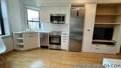 115 Mt Auburn St in Cambridge, MA - Building Photo - Building Photo
