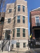 1826 W Erie St, Unit Apt 1F in Chicago, IL - Building Photo