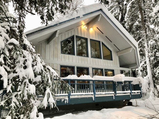 117 Iris Pond Circle in Anchorage, AK - Building Photo - Building Photo