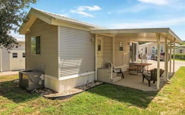 2413 Limewood Ave in Clermont, FL - Building Photo - Building Photo