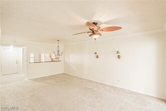 15126 Parkside Dr, Unit 104 in Ft. Myers, FL - Building Photo - Building Photo