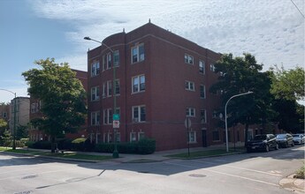 1771 W Granville Ave in Chicago, IL - Building Photo - Building Photo