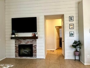 4053 W Saddlehorn Rd in Phoenix, AZ - Building Photo - Building Photo