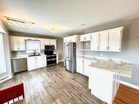 22 Baffin Dr in Mt Pearl, NL - Building Photo - Building Photo