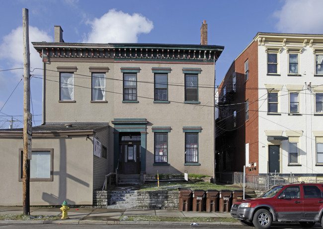 1044 York St in Newport, KY - Building Photo - Building Photo