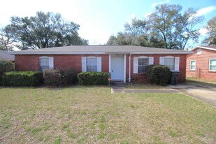 3219 Fresno Ave in Pensacola, FL - Building Photo