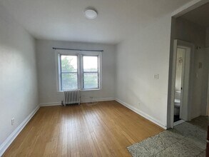 57 Corbin Ave in Jersey City, NJ - Building Photo - Building Photo