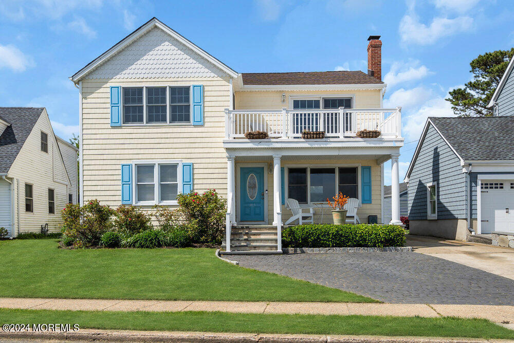 305 North Blvd in Belmar, NJ - Foto de edificio