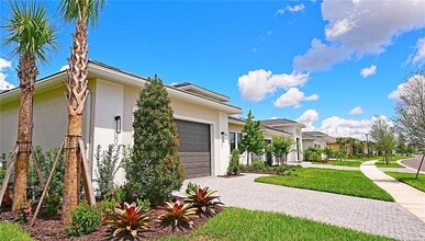 9124 Bernini Pl in Sarasota, FL - Building Photo - Building Photo