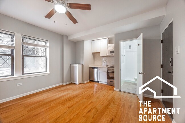 property at 1140 N La Salle Dr