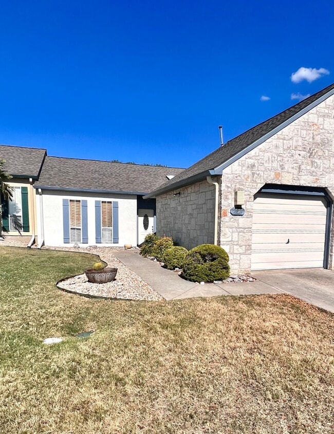 property at 2021 Balmoral Dr