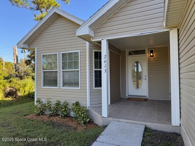 2613 Quentin Ave SE in Palm Bay, FL - Building Photo - Building Photo