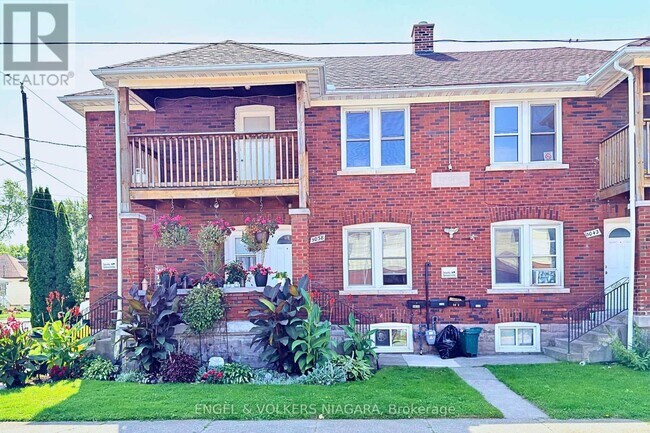 property at 5038 Huron St