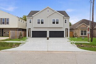 4354 Clover St in Houston, TX - Building Photo