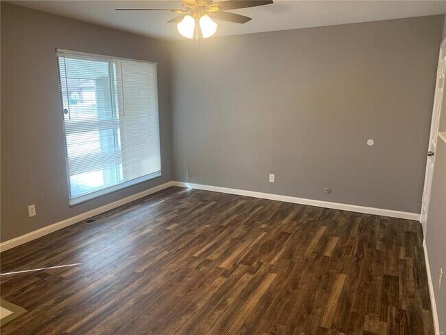 1699 Boardwalk Ave in Florissant, MO - Building Photo - Building Photo