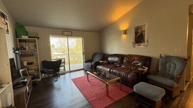 2217 Michigan St in Bellingham, WA - Building Photo - Building Photo