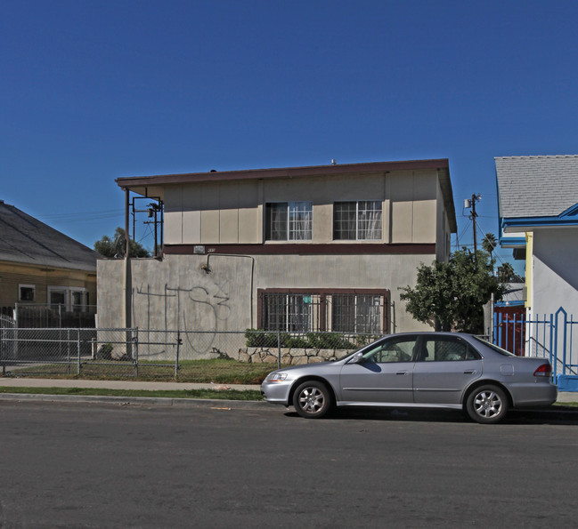 2685 Sichel St in Los Angeles, CA - Building Photo - Building Photo