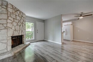 4307 S 1st St in Austin, TX - Building Photo
