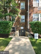 3051 Idaho Ave NW in Washington, DC - Building Photo - Building Photo