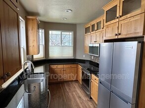 2936 S Garden Farm Ln in South Salt Lake, UT - Building Photo - Building Photo