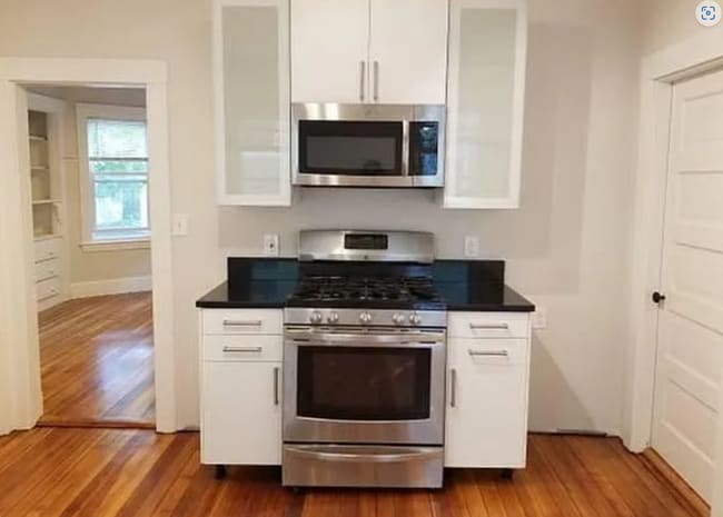property at 25 Fainwood Cir