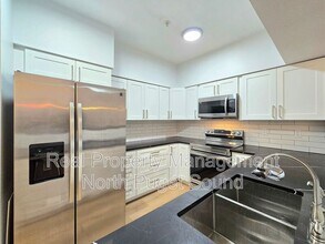 18930 Bothell Everett Hwy in Bothell, WA - Building Photo - Building Photo