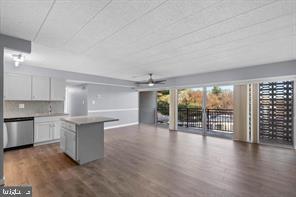 9201 New Hampshire Ave in Silver Spring, MD - Building Photo