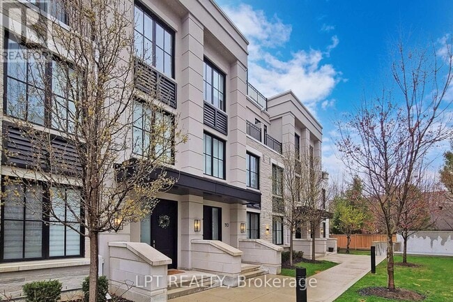 property at 1180 Cawthra Rd