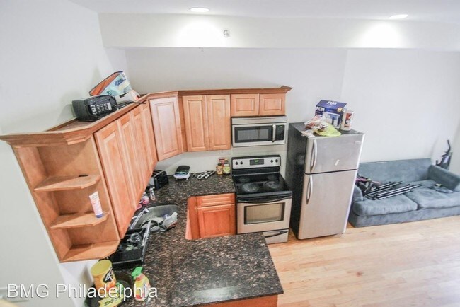 2329 N Park Ave in Philadelphia, PA - Building Photo - Building Photo