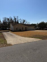 8142 Talley Ann Dr in Tallahassee, FL - Building Photo - Building Photo