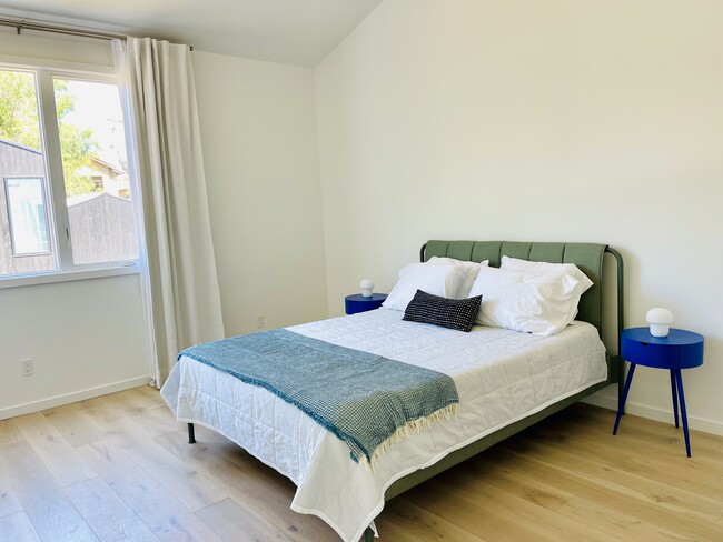 112 Grandview St in Encinitas, CA - Building Photo - Building Photo