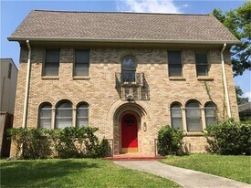 1654 Marshall St in Houston, TX - Building Photo