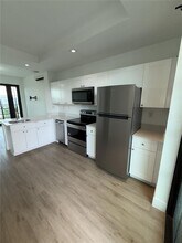 4100 SW 64th Ave in Davie, FL - Building Photo - Building Photo