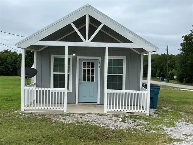 property at 204 E Riley St