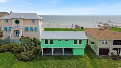 2018 Todville Rd in Seabrook, TX - Building Photo - Building Photo