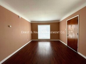 1401 N Bullis Rd in Compton, CA - Building Photo - Building Photo