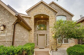 4965 Grinstein Dr in Fort Worth, TX - Building Photo - Building Photo