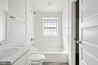 5011 Germantown Ave in Philadelphia, PA - Building Photo - Building Photo