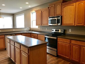 12268 Cold Stream Rd in Noblesville, IN - Building Photo - Building Photo