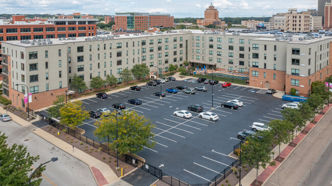 401 Lofts in Akron, OH - Building Photo - Building Photo