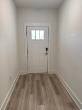 210 Lyla Ln in Crestview, FL - Building Photo - Building Photo