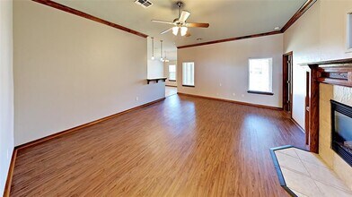 2909 Short Stop Way in Norman, OK - Building Photo - Building Photo