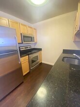 120 Mountfort St, Unit 502 in Boston, MA - Building Photo - Building Photo