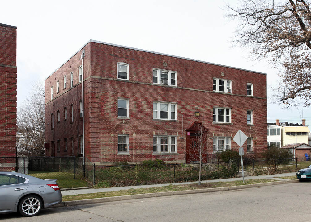 5208 3Rd St NW in Washington, DC - Building Photo