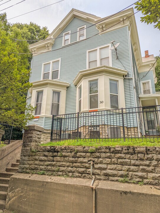 30 Conklin St, Unit 3 in Cincinnati, OH - Building Photo