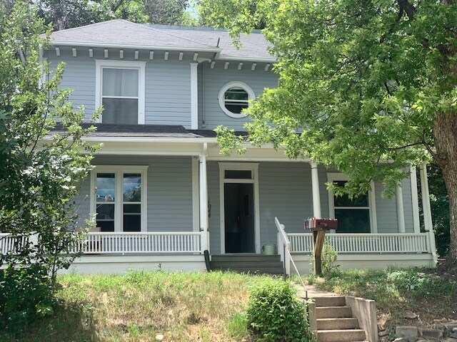 1044 Maxwell Ave in Boulder, CO - Building Photo