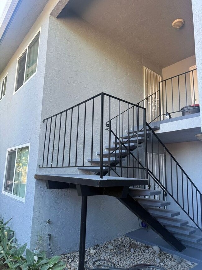 1825 Strobridge Ave in Castro Valley, CA - Building Photo - Building Photo