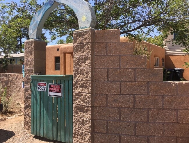 2117 Eton Ave SE in Albuquerque, NM - Building Photo - Building Photo